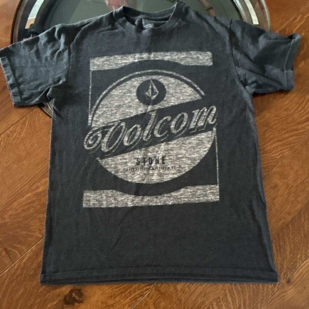 Volcom Modern Fit Graphic Print T-Shirt Black Gray Short Sleeve S
